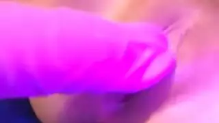 فيلم إباحي منفرد لمراهقة شقراء في الخارج