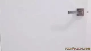 الرهان على بنت صاحب العمل