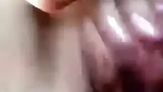 فتيات مراهقات مع كبار سن