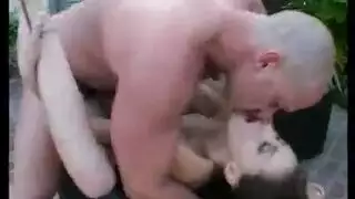إباحية جوية: تصادم القضبان والمهبل