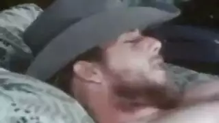 عيادة إكس إكس إكس: طبيب ينفذ لحس كس عميق