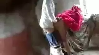اثنين على امرأة عنف