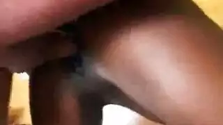 سحاقيات الجامعة: حفلة جماع صريحة بالقضيب الاصطناعي