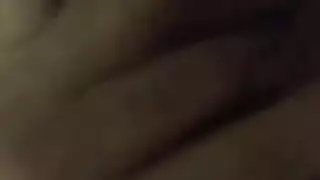 جلسة أدريانا الإباحية: تدخن وتمص بعمق