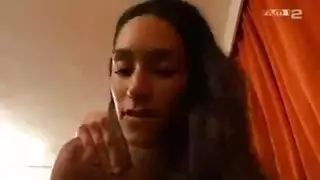 سكس جماعي هندي مع نياك و مزتين سكس جماعي هندي مع نياك و مزتين