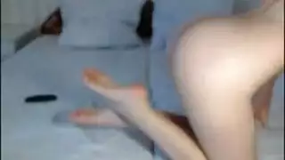 كبير الصدر شقراء الغراب الضغط البايسش البطن. كبير الصدر شقراء الغراب الضغط البايسش البطن.