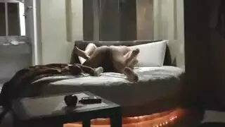 سكس عربي ويقذفه دم سكس عربي ويقذفه دم