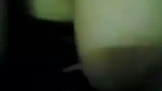 شرموطة مصرية تتعرى لاغراء صاحبها شرموطة مصرية تتعرى لاغراء صاحبها