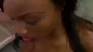 فتاة الأبنوس مفلس لها هزة الجماع. فتاة الأبنوس مفلس لها هزة الجماع.