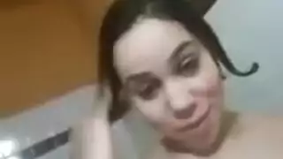 شرموطه مصريه صغيره بزازها سخنه