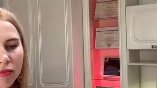 إنها تنظم أجمل وأعمق الجنس إنها تنظم أجمل وأعمق الجنس