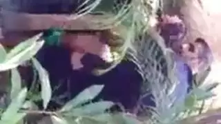 مقطع بنت مع حمار مقطع بنت مع حمار