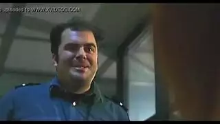 أجبرهم على النشوة الجنسية. أجبرهم على النشوة الجنسية.