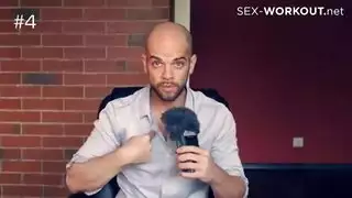 انها أول فتاة سمراء لارتداء سراويل مثير انها أول فتاة سمراء لارتداء سراويل مثير