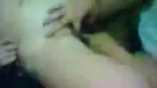 يلعب في كسها مستمتعا يلعب في كسها مستمتعا