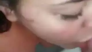 أراد العربي الفرعي أن يجرب الدش الذهبي ولكنه ظل يمتصني أراد العربي الفرعي أن يجرب الدش الذهبي ولكنه ظل يمتصني