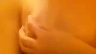 نطاط كبير الثدي في الموز نطاط كبير الثدي في الموز