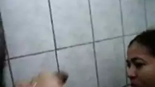 مفلس الأبنوس خادمة مص وركوب دونغ مفلس الأبنوس خادمة مص وركوب دونغ