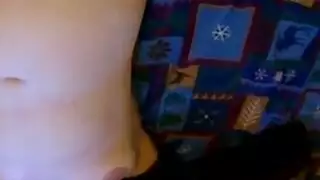 في سن المراهقة يستمني و في حين يشاهد الأب في سن المراهقة يستمني و في حين يشاهد الأب