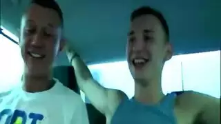 شباب شواذ في العربيه شباب شواذ في العربيه
