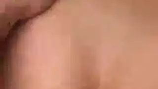 اختارت أن تضاجعك كثيراً اختارت أن تضاجعك كثيراً