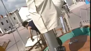 على اليخت على اليخت
