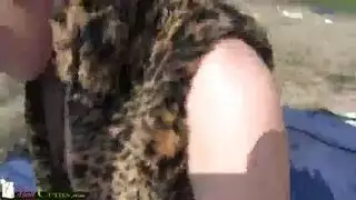 شابة قرنية تشيكية لعق كس. شابة قرنية تشيكية لعق كس.
