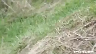 انها تأخذ سيارتها لركوب انها تأخذ سيارتها لركوب