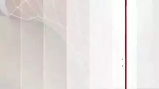 دمية الشرقية الجميلة يستمني المقربة. دمية الشرقية الجميلة يستمني المقربة.