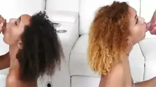 شرموطة سمراء بتحب المص شرموطة سمراء بتحب المص