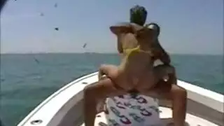 خنزير مع بنتين سكس خنزير مع بنتين سكس