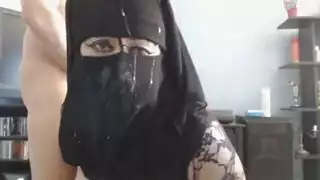 لقطة سيلفي محجبة باسكتانية لقطة سيلفي محجبة باسكتانية