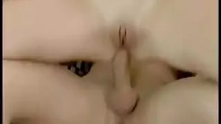 سكس روسي نار و فتاة ترضع الزب الطويل قبل ان ينيكها