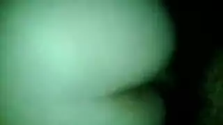 ثاقب انثنى يضحك