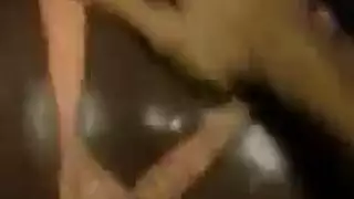 نحيف صاحب فتاة سوداء