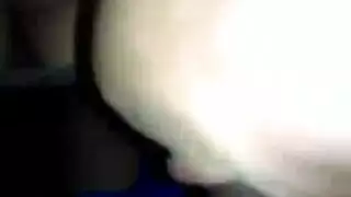 الام تكشف اولادها