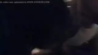 هواة وقحة وصديقها في حركة إكس إكس إكس خام