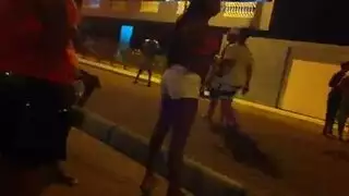 جماع عنيف مع عذراء مختطفة